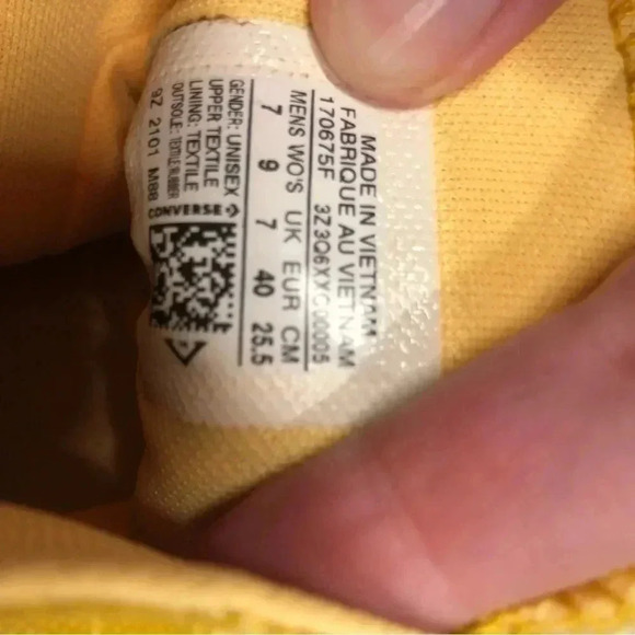 Converse Summer Daze Hi Top ** Hard to Find** Yellow EUC Unisex Men’s 7 Women 9 - Picture 10 of 16